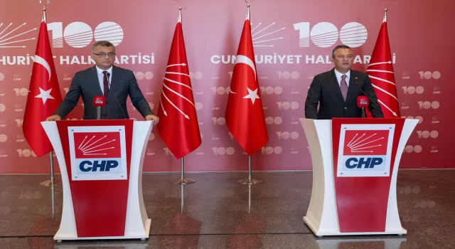 CHP Genel Başkanı Özel, KKTC CTP Genel Başkanı Erhürman ile ortak basın toplantısında konuştu: