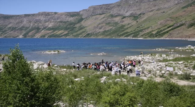 Turistik Tatvan Treni ile Bitlis’e gelenler için gezi programı düzenlendi