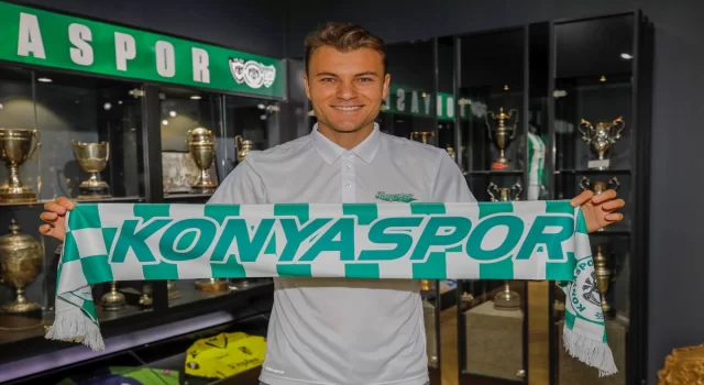 Konyaspor, Yusuf Erdoğan’ı renklerine bağladı