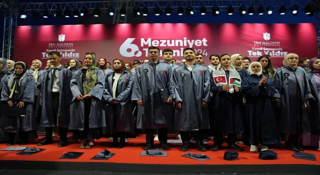 İbn Haldun Üniversitesi mezuniyet töreni Gazzeli öğrenci ve akademisyenlere adandı