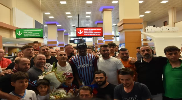 Trabzonspor’un transfer görüşmelerini sürdürdüğü Nwakaeme, Trabzon’a geldi