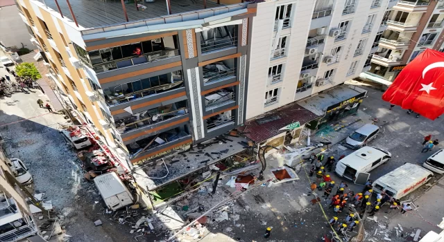 GÜNCELLEME İzmir’de bir lokantada patlama meydana geldi, 4 kişi öldü
