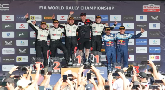 Toyota pilotları, WRC’nin 7. ayağında ilk iki sıranın sahibi oldu