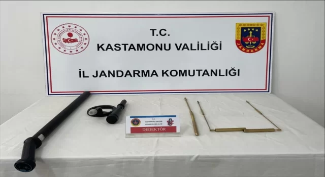 Kastamonu’da kaçak kazı yapan 5 kişi suçüstü yakalandı