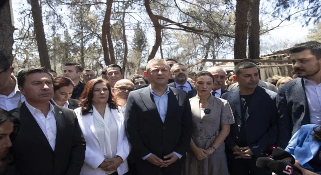 CHP Genel Başkanı Özel, İzmir’de orman yangınlarına ilişkin konuştu: