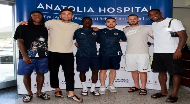 Alanyaspor’da teknik heyet ve futbolcular, sağlık kontrolünden geçti