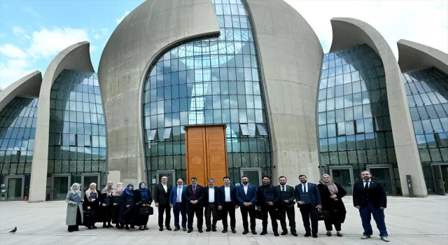 Almanya’da DİTİB’in başlattığı ”Hastane Manevi Rehberlik Eğitimi” ilk mezunlarını verdi