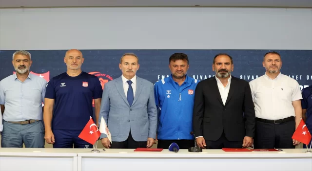 Sivasspor ile Cumhuriyet Üniversitesi arasında ”Spor ve Bilimsel Çalışma” protokolü imzalandı