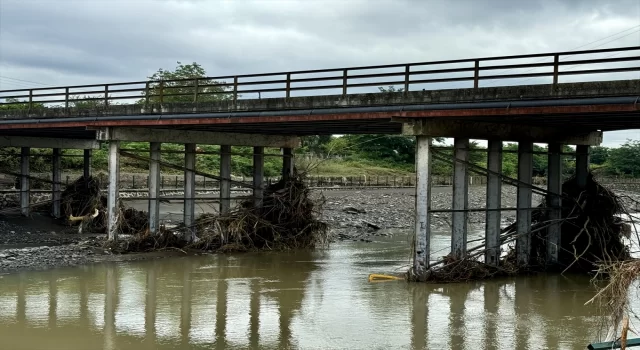 GÜNCELLEME Samsun’da sağanağın etkili olduğu Terme ilçesinde çalışmalar sürüyor