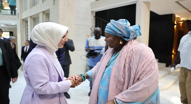 Aile ve Sosyal Hizmetler Bakanı Göktaş Senegal’de