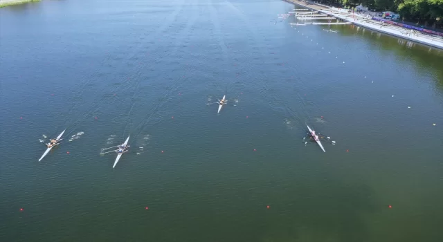 Türkiye’nin olimpik standartlardaki tek parkuru Meriç Nehri’nde ilk resmi kürek yarışları başladı