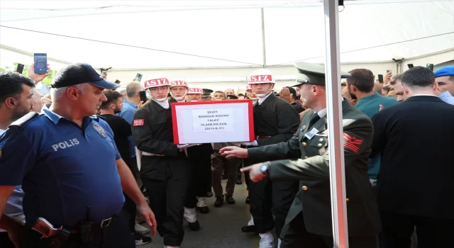 Şehit Astsubay Kıdemli Çavuş Talay, Sakarya’da son yolculuğuna uğurlandı