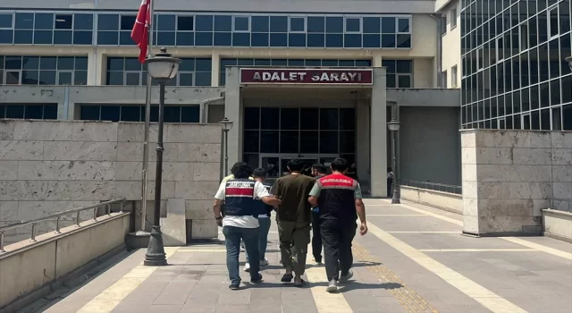 Osmaniye’de terör örgütü DEAŞ operasyonunda 2 şüpheli yakalandı 