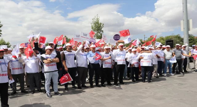 Sivas Belediyesinde işçilerin Hizmetİş üyeliğinden zorla istifa ettirildiği öne sürüldü