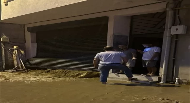 Giresun’da sağanak sebebiyle bir ev yan yattı, su baskınları oluştu