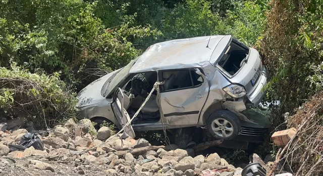 Sinop’ta iki otomobilin çarpıştığı kazada 4 kişi yaralandı