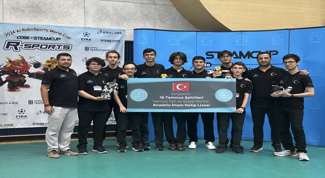 İstanbul’da imam hatip lisesi öğrencileri robot yarışmasında dünya şampiyonu oldu