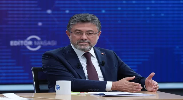 Bakan Yumaklı, yanan orman alanlarının imara açıldığı iddialarının kesinlikle yalan olduğunu, Bakanlığın bu alanları fidanla buluşturduğunu bildirdi