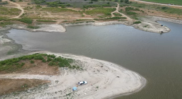 Tekirdağ’daki Türkmenli Göleti’nin su seviyesi kuraklık sebebiyle azaldı 