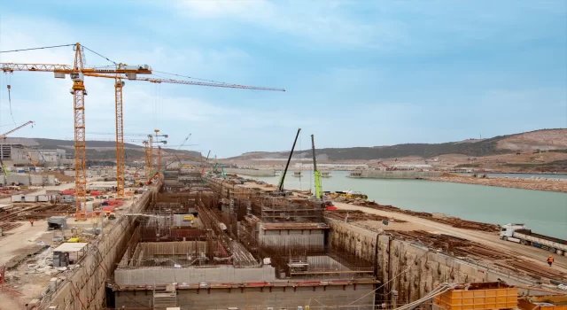 Akkuyu NGS’nin üçüncü ünitesinde pompa istasyonu temel plakasına beton döküldü