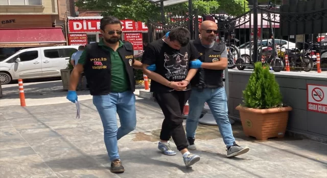 Eskişehir’de otobüs durağında uygunsuz hareketler yapan kişiye gözaltı