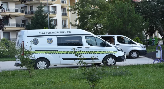 Afyonkarahisar’da kız arkadaşını bıçakla öldüren şüpheli yakalandı