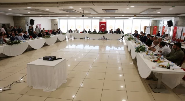 Bitlis’te Van Gölü Havza Koruma Eylem Planı Değerlendirme Toplantısı yapıldı