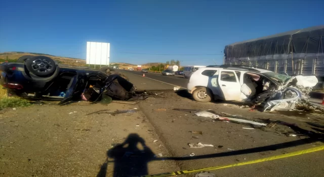 Malatya’da zincirleme trafik kazasında 2 kişi öldü, 4 kişi yaralandı