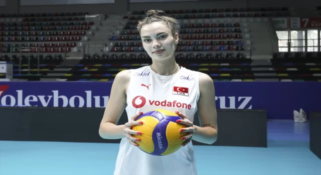 20 Yaş Altı Kadın Voleybol Milli Takımı, Avrupa şampiyonluğuna odaklandı