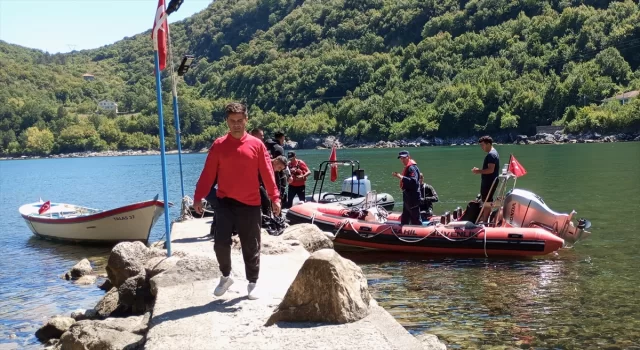 GÜNCELLEME 2 Kastamonu’da batan teknedeki 3 kişiden 2’sinin cansız bedeni bulundu