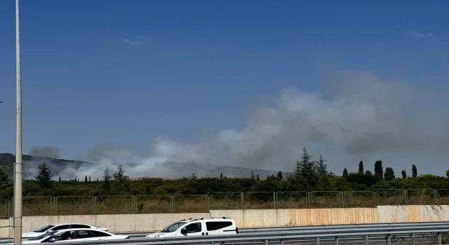 Tuzla’da askeri alanda yangın çıktı