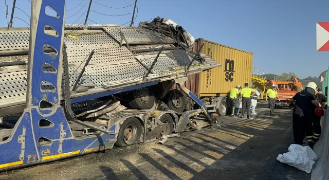 GÜNCELLEME Düzce’de zincirleme trafik kazasında 1 kişi öldü, 7 kişi yaralandı