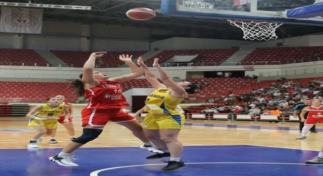 FIBA 16 Yaş Altı Kadınlar B Kategorisi Avrupa: Türkiye: 44 Romanya: 49