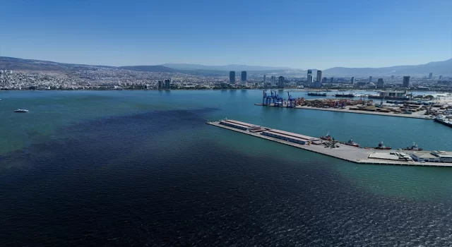 GÜNCELLEME Çevre, Şehircilik ve İklim Değişikliği Bakanlığından İzmir Körfezi’ndeki balık ölümlerine ilişkin inceleme