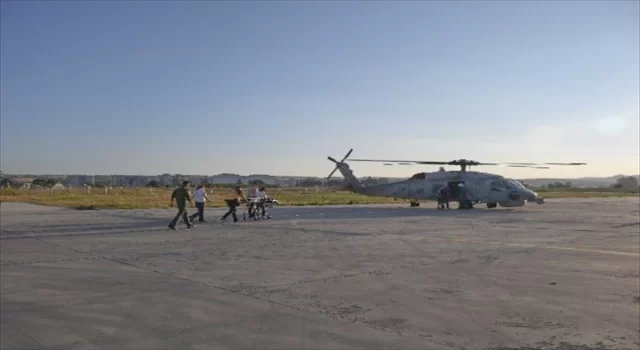 Kalp krizi geçirdiği belirtilen vatandaş, askeri helikopterle hastaneye nakledildi