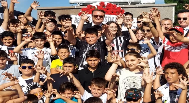 Beşiktaş Kulübü Başkanı Arat, Kocatepe’deki anma ve kutlama programına katıldı