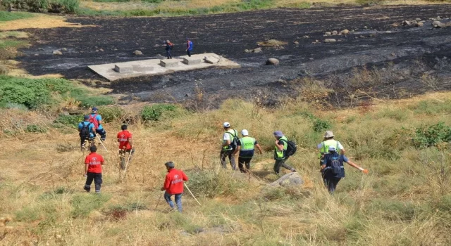 Dicle Elektrik ekipleri de 8 yaşındaki Narin’i arama çalışmalarına destek veriyor