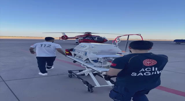 Mardin’de ambulans helikopter bir günlük bebek için havalandı