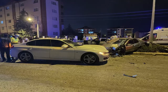 Eskişehir’deki trafik kazasında 1 kişi hayatını kaybetti, 5 kişi yaralandı