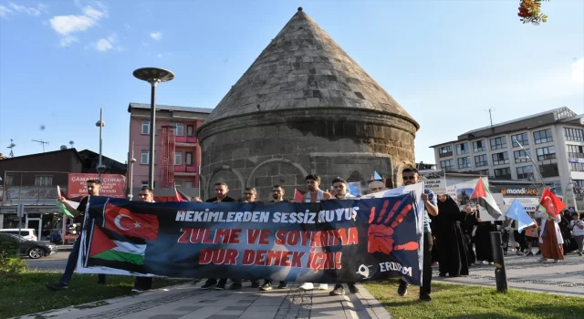 Erzurum’da sağlık çalışanları Gazze için ”sessiz yürüyüş” yaptı