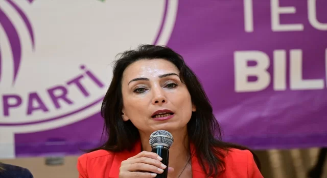 DEM Parti Eş Genel Başkanı Hatimoğulları, Dünya Barış Günü etkinliğinde konuştu: