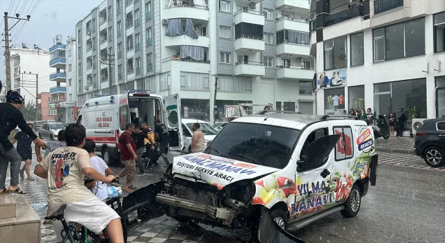 Hatay’da çocuğun kullandığı hafif ticari aracın çarptığı kişi yaralandı 