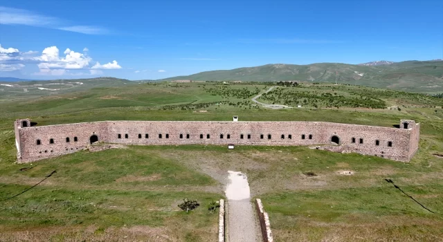 Erzurum’un asırlık tabyalarından ”Mecidiye Tabyası” tüm ihtişamıyla ayakta duruyor