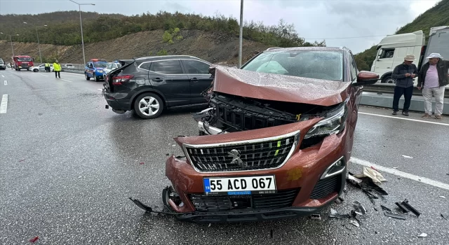 Samsun’da zincirleme trafik kazasında 5 kişi yaralandı