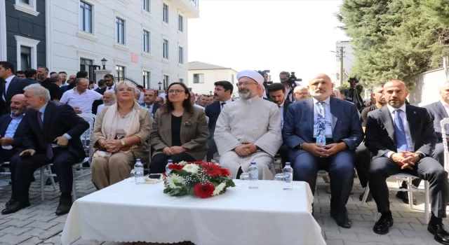 Diyanet İşleri Başkanı Erbaş: ”Toplumumuzda mutluluğa ulaşabilmemiz çok önemli”