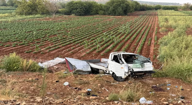 Gaziantep’te devrilen, tarım işçilerini taşıyan pikaptaki 1 kişi öldü, 22 kişi yaralandı