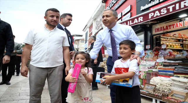 İçişleri Bakanı Yerlikaya, Kastamonu’da ziyaretlerde bulundu