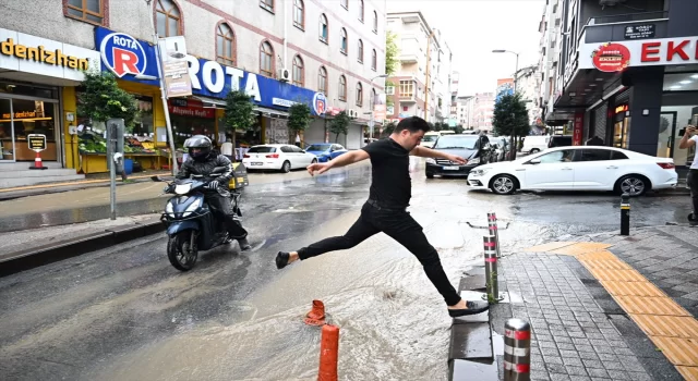 İstanbul’da aralıklarla sağanak etkili oluyor 