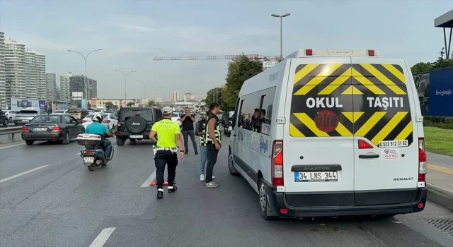 İstanbul’da okul servislerinde polislerce denetim yapıldı