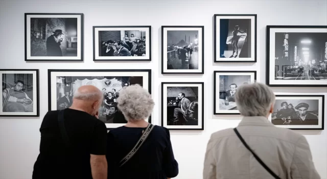 Macaristan’da ”Ara GülerHayata Dair” fotoğraf sergisi açıldı